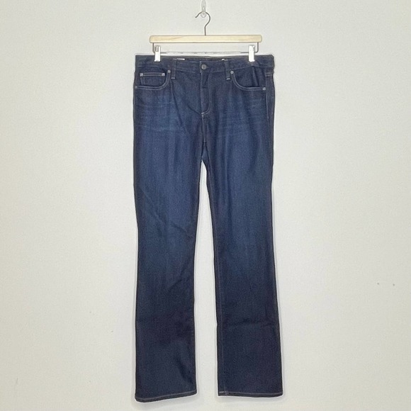 GAP | Perfect Boot Jeans | 12 - Picture 2 of 5